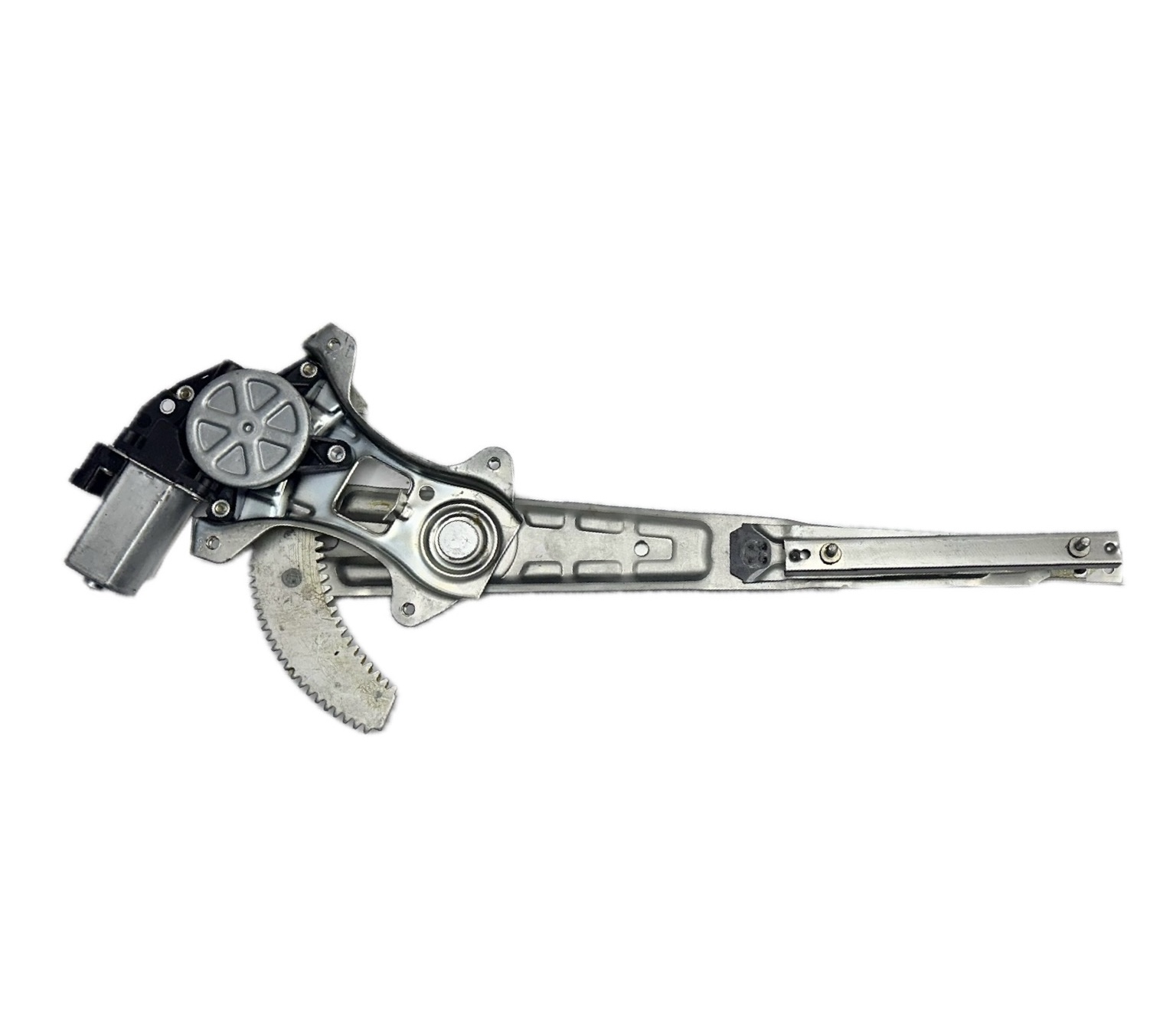 ISUZU KRİKO CAM D-MAX 04-12 ÖN SOL (MOTORLU) ITAQI