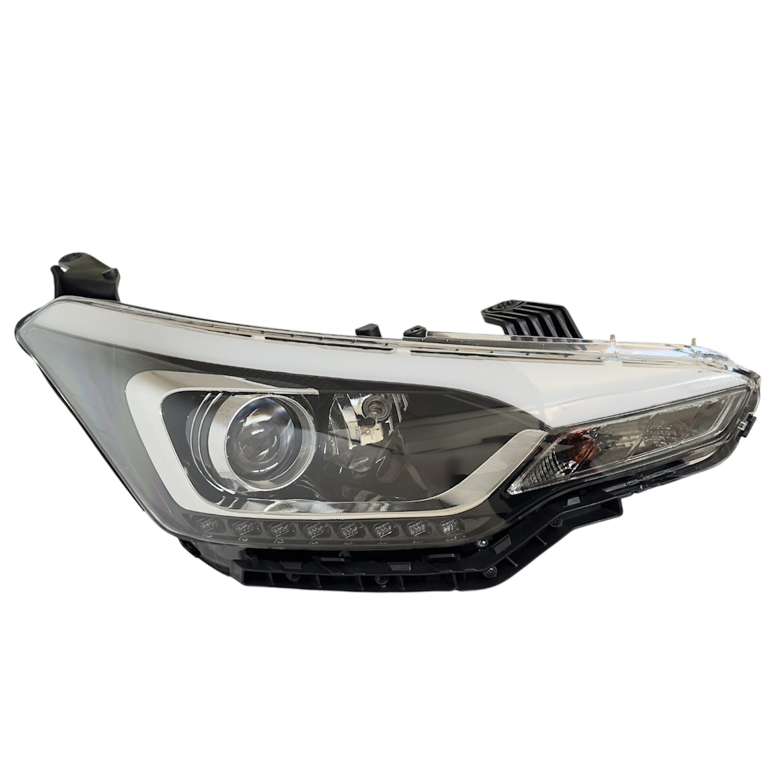 HYUNDAI FAR İ20 14-19 SAĞ (LEDLİ/MERCEKLİ) MATSUBA-T